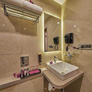Premium King Room